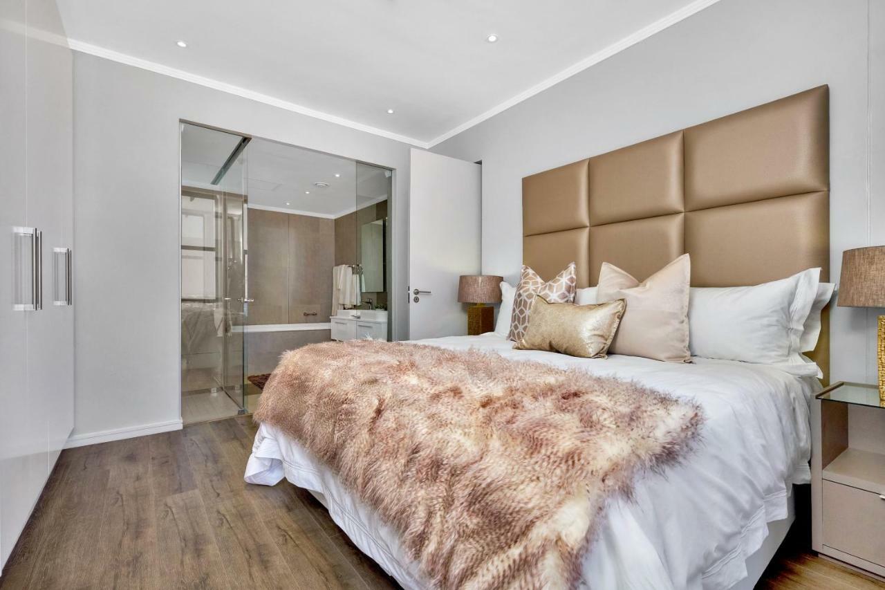 Sandton Apartment 15 West Road South Йоганнесбурґ Екстер'єр фото